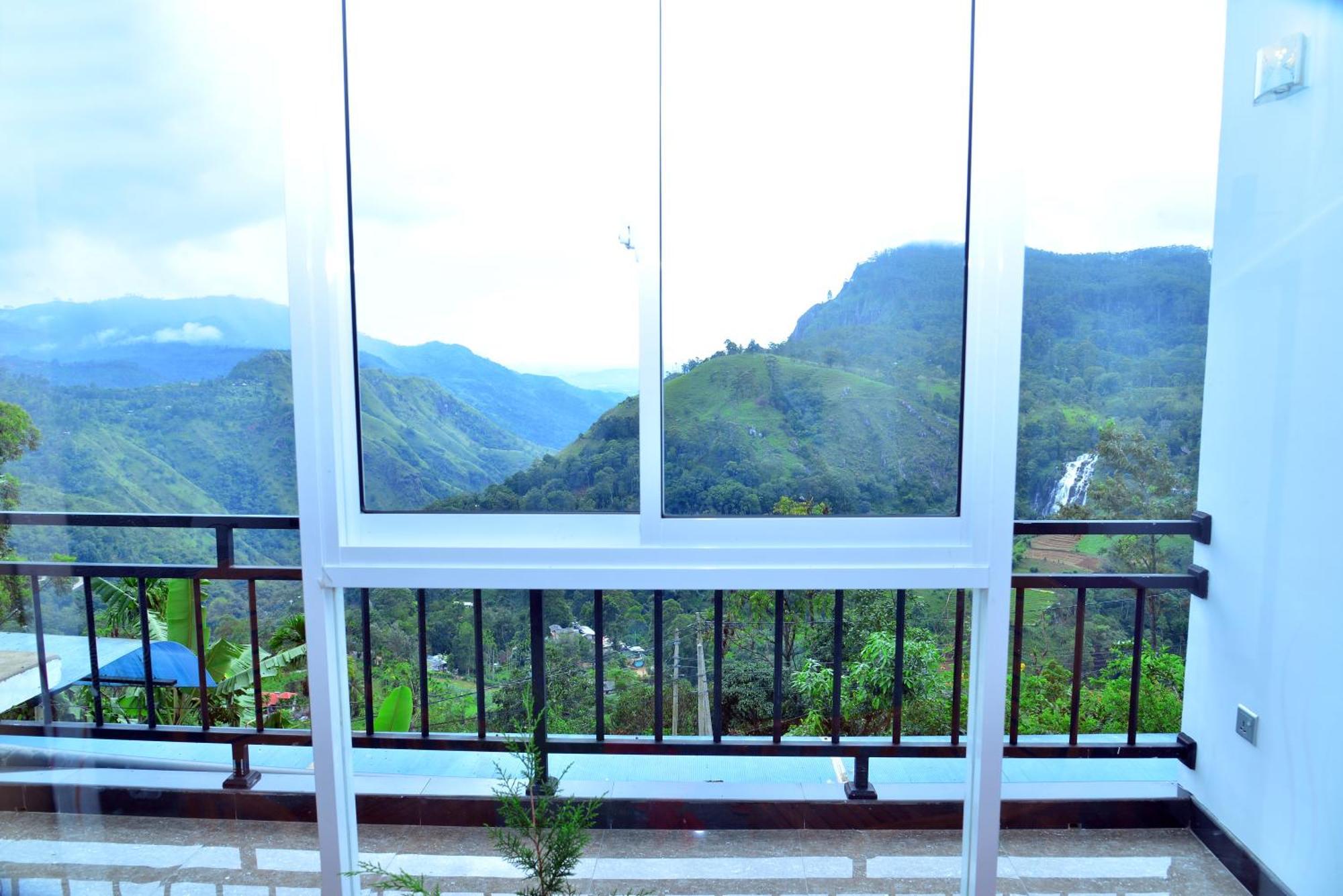 La Montagna Bed & Breakfast Ella Room photo